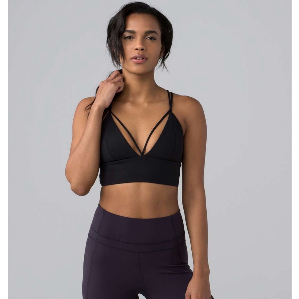 Lululemon Pushing Limits Yoga Strappy Bra in Black Size 6